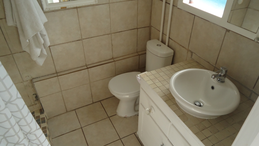 2 Bedroom Property for Sale in Pelican Park Western Cape